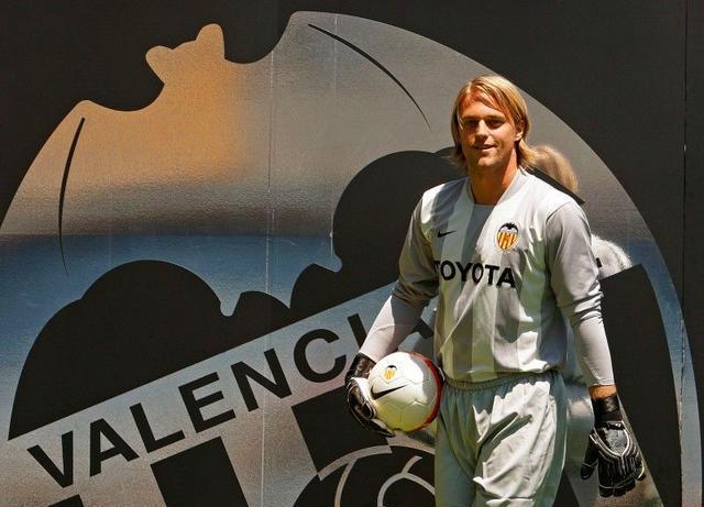 爱游戏体育-新疆广汇飞虎俱乐部篮球队