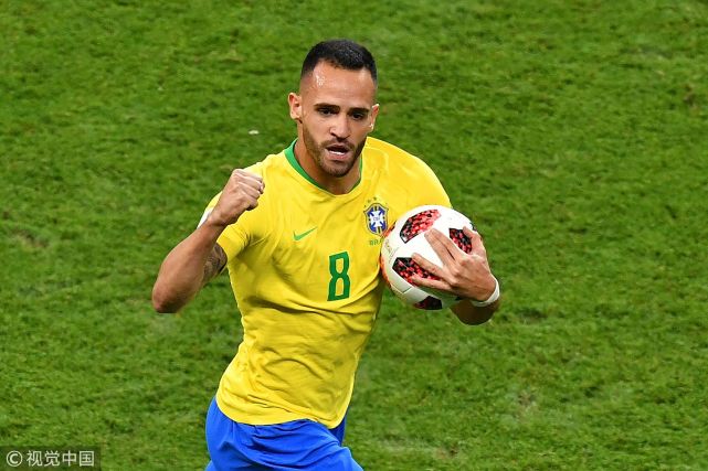 爱游戏官方网站-76人的主帅纳斯和球员乌布雷各罚5万美元