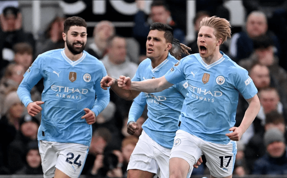 爱游戏中国-包含英超冲刺阶段再迎强敌；巴塞罗那扳平良机；主帅态度——质疑声仍在；更衣室氛围转暖的词条