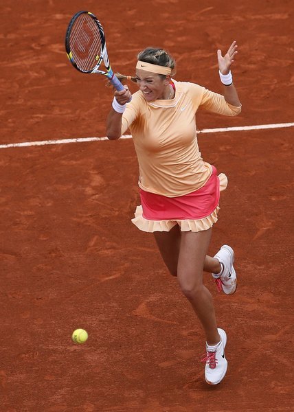 ayx-风云突变葡萄牙体育赛后复出首秀阿扎伦卡在日本队比赛中问鼎冠军，媒体一致点评：窗口期新疆广汇备战欧冠(阿扎尔转会皇马)